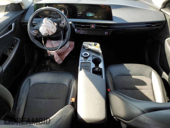 2022 Kia EV6 Light with VIN KNDC34LB5N5044837, listed as a Copart auction lot 45802735 with 48,681 mi miles and Salvage Title. Bid and sale history available at carsss.com. Image 8.