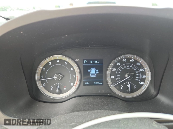 2022 Hyundai Venue SE with VIN KMHRB8A30NU141607, listed as a Copart auction lot 63023035 with 59,676 mi miles and Salvage title. Bid and sale history available at DreamBid. Image 9.