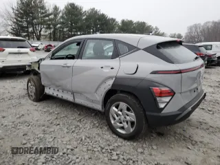 2025 Hyundai Kona SE with VIN KM8HACABXSU188423, listed as a Copart auction lot 87149674 with 8,875 mi miles and Salvage Title. Bid and sale history available at carsss.com. Image 2.