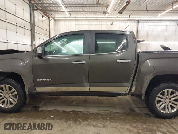 2019 GMC Canyon 4WD SLT with VIN 1GTG6DEN8K1356749, listed as a IAAI auction lot 41359981 with 85,461 mi miles. Bid and sale history available at carsss.com. Image 15.