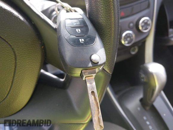 2020 Chevrolet Trax LT with VIN KL7CJLSB5LB315103, listed as a IAAI auction lot 41884353 with 87,095 mi miles and . Bid and sale history available at DreamBid. Image 11.