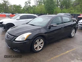 2012 Nissan Altima SR z VIN 1N4BL2AP9CC193846, wystawiony jako IAAI lot #42126067 z przebiegiem 137 470 mil mil oraz . Historia ofert i sprzedaży dostępna na DreamBid. Obrazek 18.