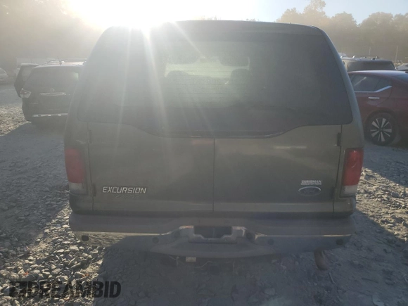 2001 Ford Excursion Limited с VIN 1FMNU42L91EA78236, выставлен на аукционе Copart как лот 77689664 с пробегом 228 761 миль миль и Чистый • Clean title. История ставок и продаж доступна на DreamBid. Изображение 6.