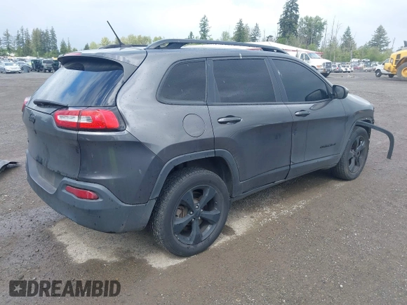 2018 Jeep Cherokee Latitude z VIN 1C4PJMCBXJD601328, wystawiony jako IAAI lot #42303389 z przebiegiem 98 288 mil mil oraz . Historia ofert i sprzedaży dostępna na DreamBid. Obrazek 4.