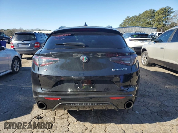 2024 Alfa Romeo Stelvio Ti z VIN ZASPAKBNXR7D70884, wystawiony jako Copart lot #87212794 z przebiegiem 15 162 mil mil oraz Szkoda całkowita • Salvage title. Historia ofert i sprzedaży dostępna na DreamBid. Obrazek 6.