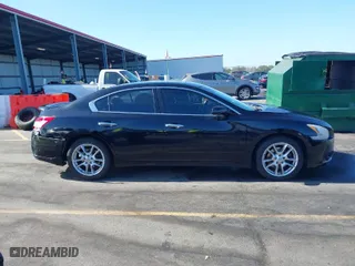 2009 Nissan Maxima 3.5 SV w/Sport Pkg with VIN 1N4AA51E99C838473, listed as a IAAI auction lot 40706438 with 205,087 mi miles. Bid and sale history available at carsss.com. Image 13.