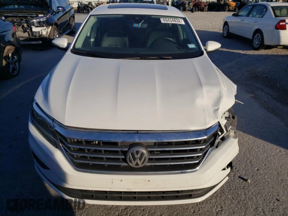 2020 Volkswagen Passat 2.0T SEL with VIN 1VWCA7A3XLC025595, listed as a Copart auction lot 69434832 with 26,258 mi miles. Bid and sale history available at carsss.com. Image 5.