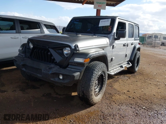 2020 Jeep Wrangler Unlimited Sport S z VIN 1C4HJXDN8LW126929, wystawiony jako IAAI lot #41949281 z przebiegiem 111 085 mil mil oraz . Historia ofert i sprzedaży dostępna na DreamBid. Obrazek 18.