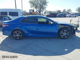 2020 Toyota Camry SE with VIN 4T1G11AK5LU308758, listed as a IAAI auction lot 41694840 with 118,235 mi miles. Bid and sale history available at carsss.com. Image 14.