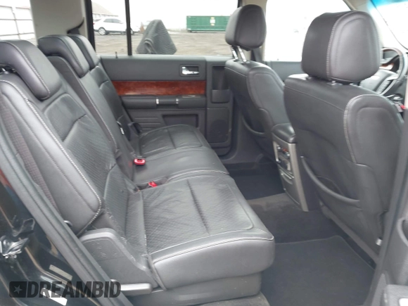 2011 Ford Flex Limited w/Ecoboost with VIN 2FMHK6DT8BBD19082, listed as a IAAI auction lot 41835209 with 231,272 mi miles. Bid and sale history available at carsss.com. Image 8.