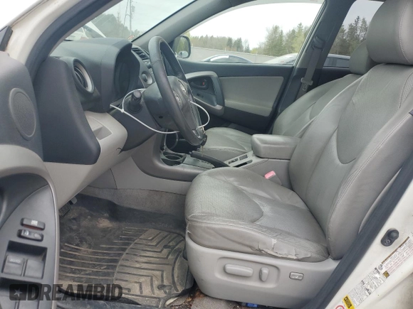 2008 Toyota RAV4 Limited с VIN JTMBK31V985051283, выставлен на аукционе Copart как лот 55838035 с пробегом 291 028 миль миль и Списание • Salvage title. История ставок и продаж доступна на DreamBid. Изображение 7.