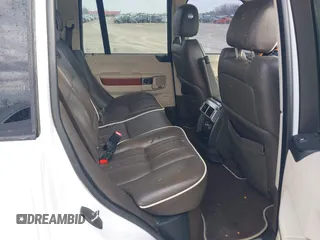 2011 Land Rover Range Rover HSE Lux z VIN SALMF1D43BA354314, wystawiony jako IAAI lot #41506501 z przebiegiem 171 302 mil mil oraz . Historia ofert i sprzedaży dostępna na DreamBid. Obrazek 8.