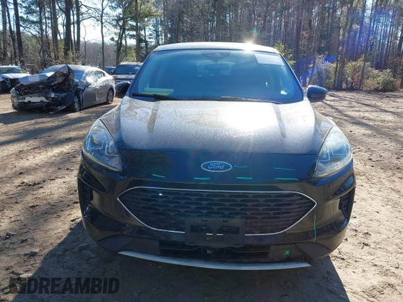 2020 Ford Escape SE z VIN 1FMCU0G6XLUA07056, wystawiony jako IAAI lot #41156940 z przebiegiem 103 707 mil mil oraz . Historia ofert i sprzedaży dostępna na DreamBid. Obrazek 12.