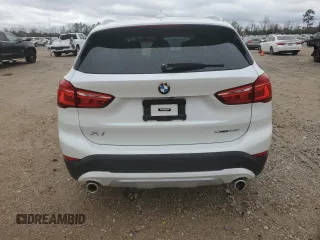 2022 BMW X1 sDrive28i with VIN WBXJG7C07N5V29446, listed as a Copart auction lot 88263585 with 46,234 mi miles and Salvage Title. Bid and sale history available at carsss.com. Image 7.