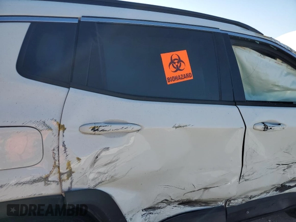 2018 Jeep Compass Altitude with VIN 3C4NJDBB8JT423289, listed as a Copart auction lot 53066075 with Not provided miles and Salvage title. Bid and sale history available at DreamBid. Image 11.
