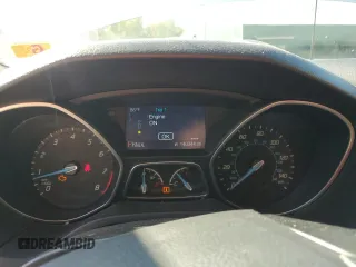2014 Ford Focus SE with VIN 1FADP3K23EL178428, listed as a Copart auction lot 50118125 with 140,344 mi miles and Non Repairable. Bid and sale history available at carsss.com. Image 9.