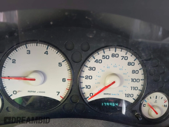 2004 Jeep Liberty Sport with VIN 1J4GL48K64W191486, listed as a IAAI auction lot 42081883 with 179,964 mi miles. Bid and sale history available at carsss.com. Image 7.