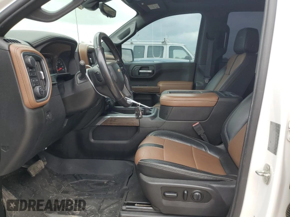 2019 Chevrolet Silverado 1500 High Country with VIN 1GCUYHED7KZ123569, listed as a Copart auction lot 51832765 with 116,614 mi miles and Salvage Title. Bid and sale history available at carsss.com. Image 7.