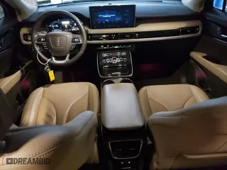 2021 Lincoln Nautilus Reserve with VIN 2LMPJ8K92MBL11679, listed as a Copart auction lot 81902783 with 31,463 mi miles. Bid and sale history available at carsss.com. Image 8.
