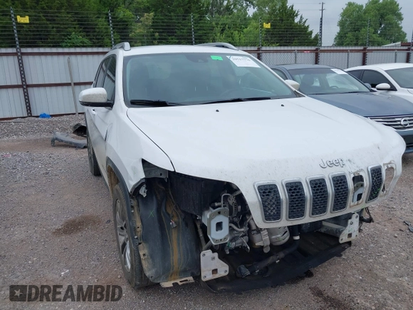 2021 Jeep Cherokee Altitude with VIN 1C4PJLLB8MD103661, listed as a IAAI auction lot 39517776 with 95,292 mi miles. Bid and sale history available at carsss.com. Image 13.