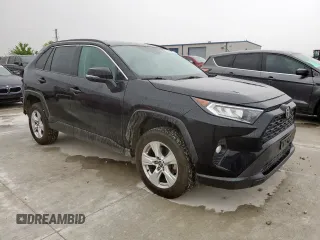 2021 Toyota RAV4 XLE with VIN 2T3W1RFV0MW149640, listed as a Copart auction lot 58821125 with 105,483 mi miles and Salvage title. Bid and sale history available at DreamBid. Image 4.