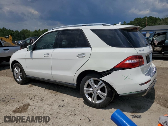 2015 Mercedes-Benz M 350 with VIN 4JGDA5JB2FA588896, listed as a Copart auction lot 62105315 with 91,992 mi miles and Salvage title. Bid and sale history available at DreamBid. Image 2.