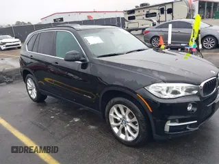 2016 BMW X5 xDrive35i with VIN 5UXKR0C51G0P25766, listed as a IAAI auction lot 41898110 with 97,857 mi miles. Bid and sale history available at carsss.com. Image 1.