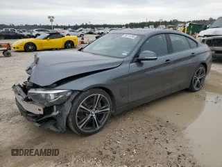2018 BMW 4 Series 440i with VIN WBA4J5C53JBF07516, listed as a Copart auction lot 86118784 with 154,460 mi miles and Salvage Title. Bid and sale history available at carsss.com. Image 1.