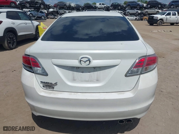 2011 Mazda Mazda6 i Touring with VIN 1YVHZ8CHXB5M02696, listed as a IAAI auction lot 41959003 with 164,755 mi miles. Bid and sale history available at carsss.com. Image 16.