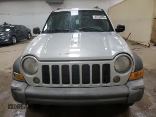 2007 Jeep Liberty Sport z VIN 1J4GL48K87W705097, wystawiony jako Copart lot #43754485 z przebiegiem 160 694 mil mil oraz Czysty tytuł • Clean title. Historia ofert i sprzedaży dostępna na DreamBid. Obrazek 5.