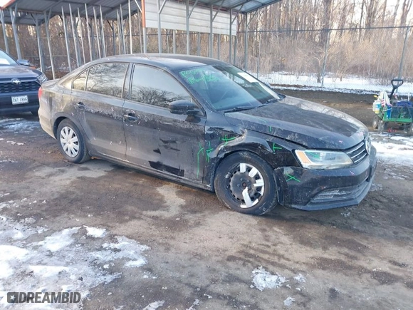 2015 Volkswagen Jetta Sedan 2.0L S with VIN 3VW2K7AJ5FM414073, listed as a IAAI auction lot 41398370 with 143,685 mi miles. Bid and sale history available at carsss.com. Image 1.