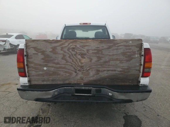 1999 GMC New Sierra 1500 SL with VIN 1GTEC14V0XE515294, listed as a Copart auction lot 83697634 with 0 mi miles and Salvage Title. Bid and sale history available at carsss.com. Image 10.