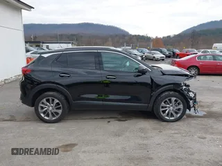 2022 Buick Encore GX Essence with VIN KL4MMGSLXNB136597, listed as a IAAI auction lot 40908220 with 28,855 mi miles. Bid and sale history available at carsss.com. Image 13.