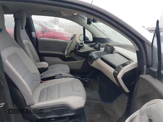 2014 BMW i3 с VIN WBY1Z4C51EV274325, выставлен на аукционе IAAI как лот 42412745 с пробегом 65 641 миль миль и . История ставок и продаж доступна на DreamBid. Изображение 5.