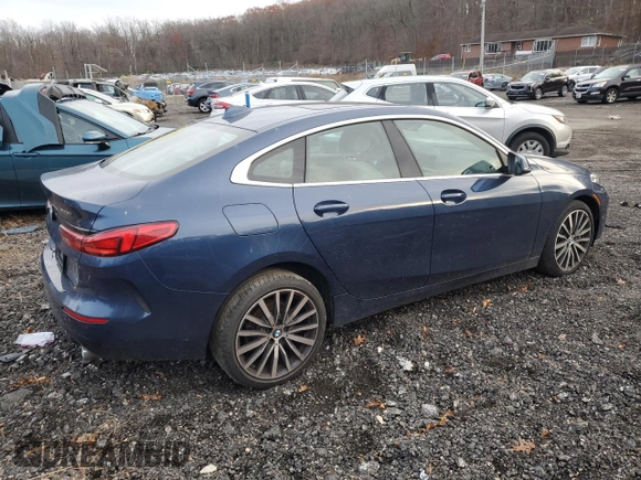 2023 BMW 2 Series 228i xDrive with VIN WBA73AK00P7M34880, listed as a Copart auction lot 77828404 with 8,726 mi miles and Salvage Title. Bid and sale history available at carsss.com. Image 3.