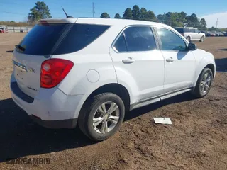 2010 Chevrolet Equinox LS with VIN 2CNALBEW7A6218140, listed as a IAAI auction lot 41809510 with 132,919 mi miles. Bid and sale history available at carsss.com. Image 4.