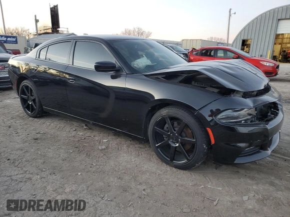 2017 Dodge Charger R/T with VIN 2C3CDXCT3HH626797, listed as a Copart auction lot 84427074 with 87,703 mi miles and Salvage title. Bid and sale history available at DreamBid. Image 4.