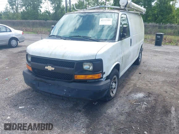 2014 Chevrolet Express Cargo with VIN 1GCSGAFX0E1110921, listed as a IAAI auction lot 42737205 with 177,631 mi miles and . Bid and sale history available at DreamBid. Image 6.