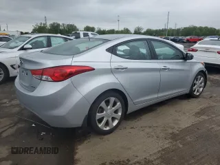 2013 Hyundai Elantra Limited z VIN 5NPDH4AE1DH268737, wystawiony jako Copart lot #56533965 z przebiegiem 77 637 mil mil oraz Czysty tytuł • Clean title. Historia ofert i sprzedaży dostępna na DreamBid. Obrazek 3.