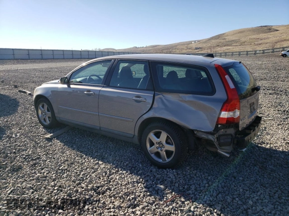 2006 Volvo V50 2.5L Turbo with VIN YV1MJ682862153532, listed as a Copart auction lot 50348355 with 115,603 mi miles and Salvage Title. Bid and sale history available at carsss.com. Image 2.