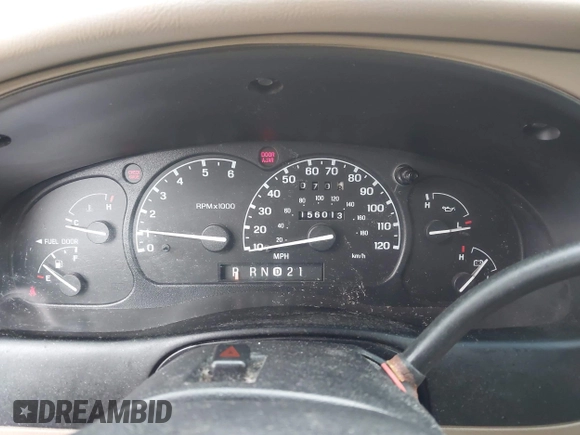 2000 Ford Explorer XLT z VIN 1FMZU83P1YZC35657, wystawiony jako IAAI lot #42278366 z przebiegiem Nie podano mil oraz . Historia ofert i sprzedaży dostępna na DreamBid. Obrazek 7.