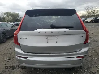 2022 Volvo XC90 Inscription with VIN YV4A221L3N1855101, listed as a Copart auction lot 51765945 with 25,419 mi miles and Salvage title. Bid and sale history available at DreamBid. Image 6.