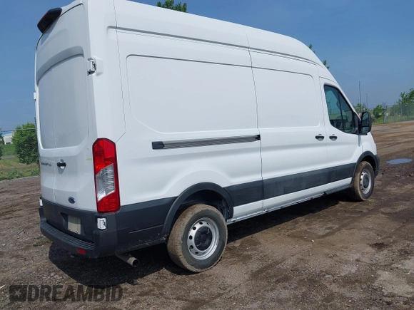 2023 Ford Transit Cargo с VIN 1FTBR1X88PKB01513, выставлен на аукционе IAAI как лот 42496329 с пробегом 65 621 миль миль и . История ставок и продаж доступна на DreamBid. Изображение 4.