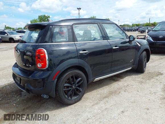 2015 MINI Countryman S z VIN WMWZC5C51FWM19433, wystawiony jako IAAI lot #42365991 z przebiegiem 158 205 mil mil oraz . Historia ofert i sprzedaży dostępna na DreamBid. Obrazek 4.
