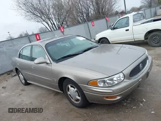 2000 Buick LeSabre Custom with VIN 1G4HP54K5YU171608, listed as a IAAI auction lot 41767862 with 117,455 mi miles and . Bid and sale history available at carsss.com. Image 1.