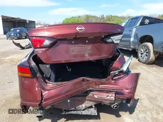 2023 Nissan Altima SL with VIN 1N4BL4EVXPN320800, listed as a IAAI auction lot 41918059 with 38,149 mi miles and . Bid and sale history available at DreamBid. Image 6.