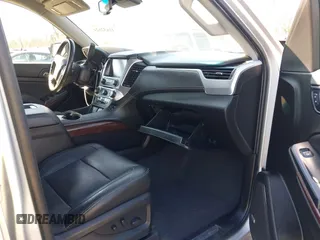 2019 GMC Yukon SLT with VIN 1GKS1BKC5KR277478, listed as a IAAI auction lot 41632624 with 86,770 mi miles. Bid and sale history available at carsss.com. Image 5.