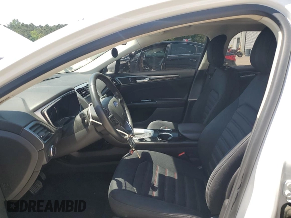 2013 Ford Fusion SE with VIN 3FA6P0HR3DR142301, listed as a Copart auction lot 53866605 with 67,928 mi miles and Salvage title. Bid and sale history available at DreamBid. Image 7.