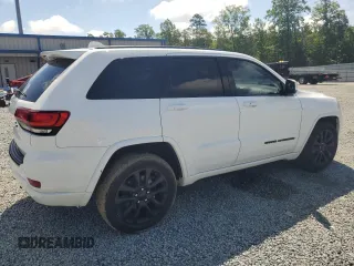 2017 Jeep Grand Cherokee Altitude with VIN 1C4RJFAG4HC919335, listed as a Copart auction lot 56529825 with 187,194 mi miles and Salvage title. Bid and sale history available at DreamBid. Image 3.