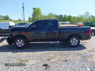 2018 Ram 1500 Express z VIN 1C6RR7FG2JS331802, wystawiony jako IAAI lot #41985617 z przebiegiem 68 483 mil mil oraz . Historia ofert i sprzedaży dostępna na DreamBid. Obrazek 15.
